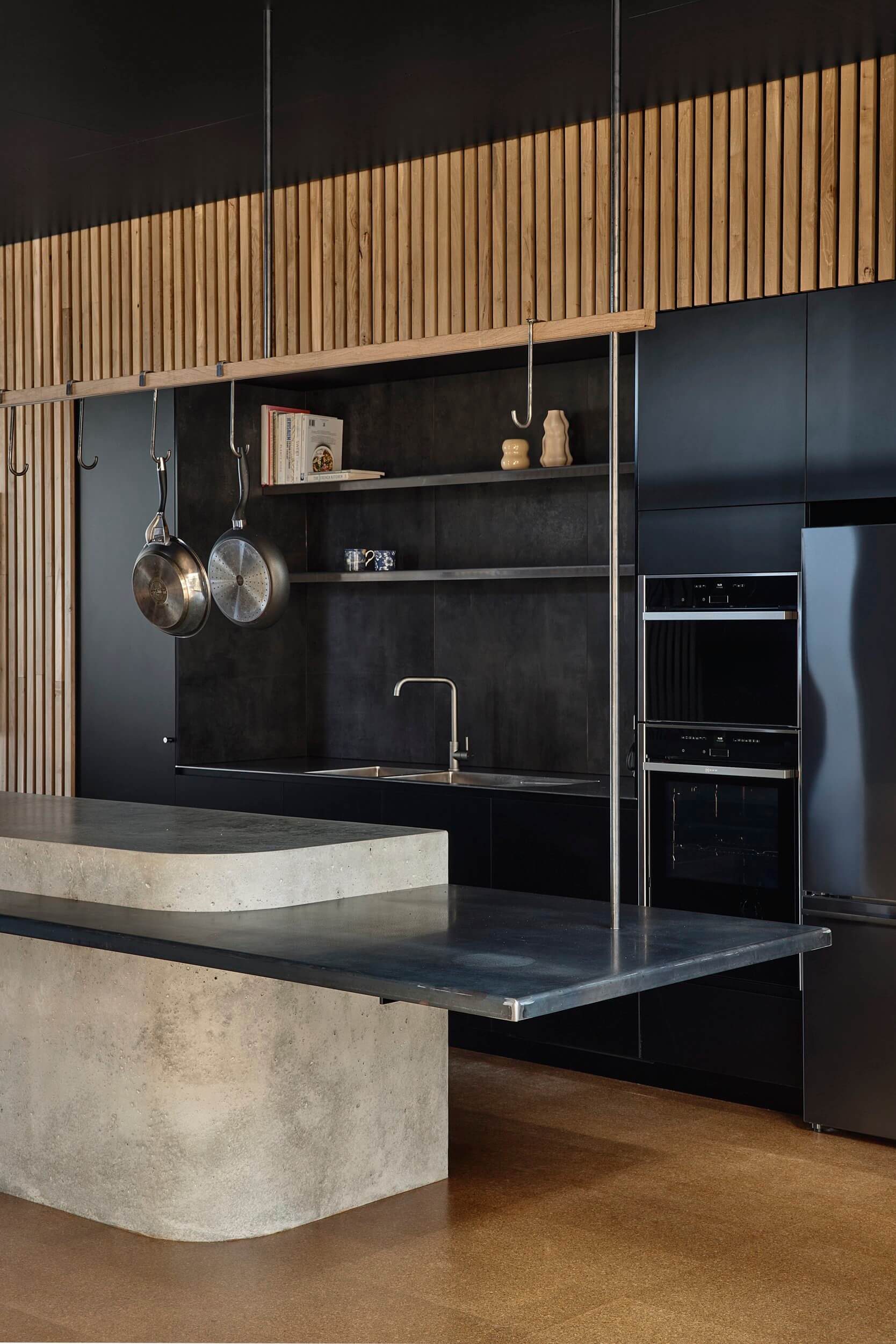 Aphi Projects Fifth Avenue 24