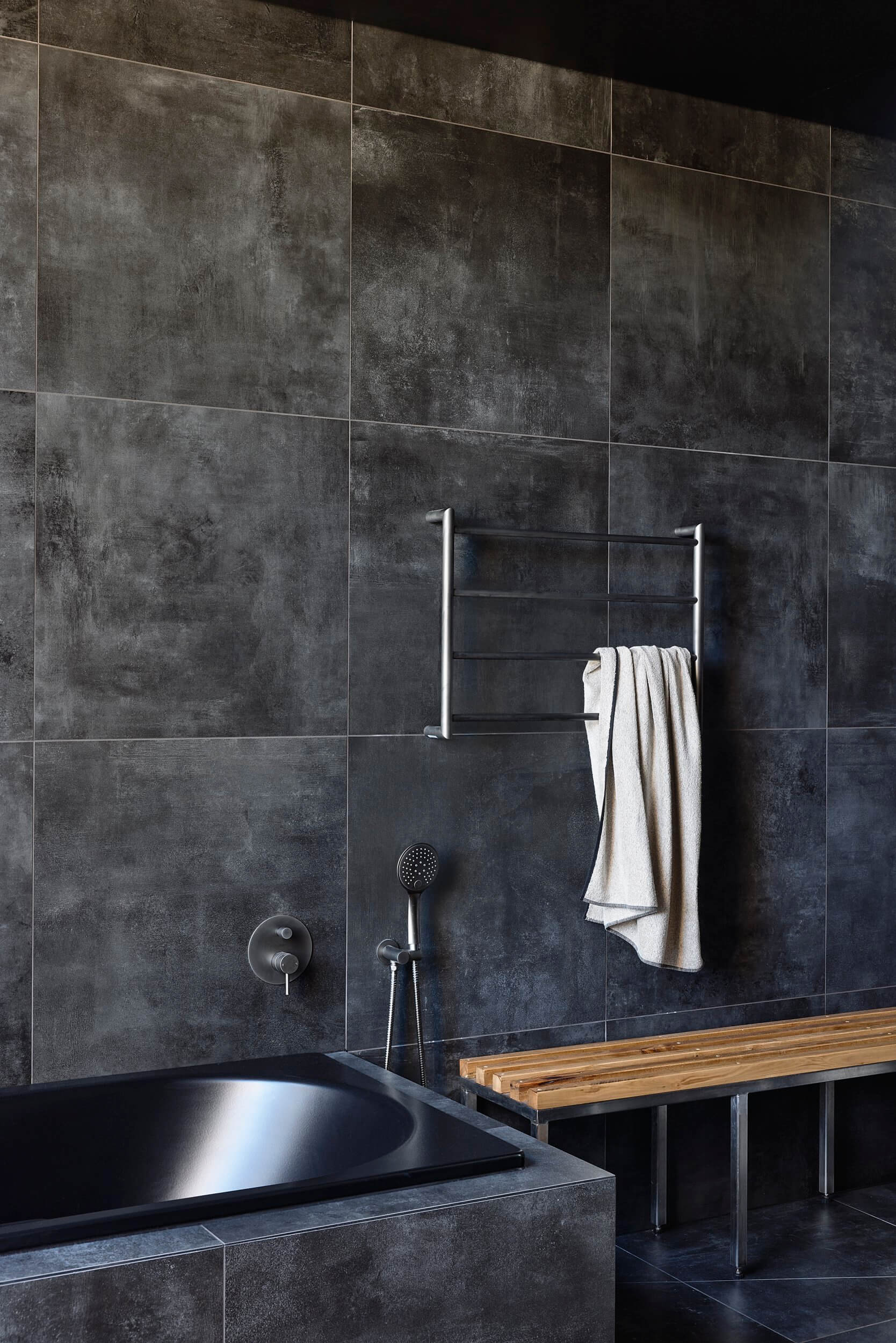 Aphi Projects Fifth Avenue 9